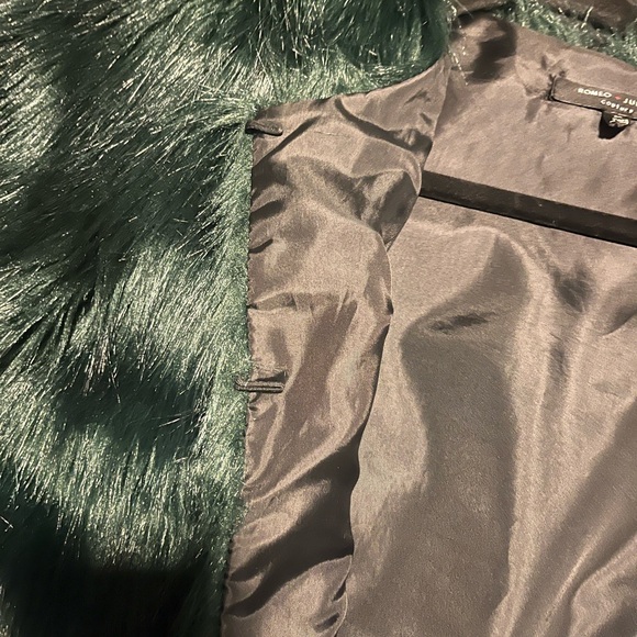 Emerald green faux fur - Picture 7 of 9